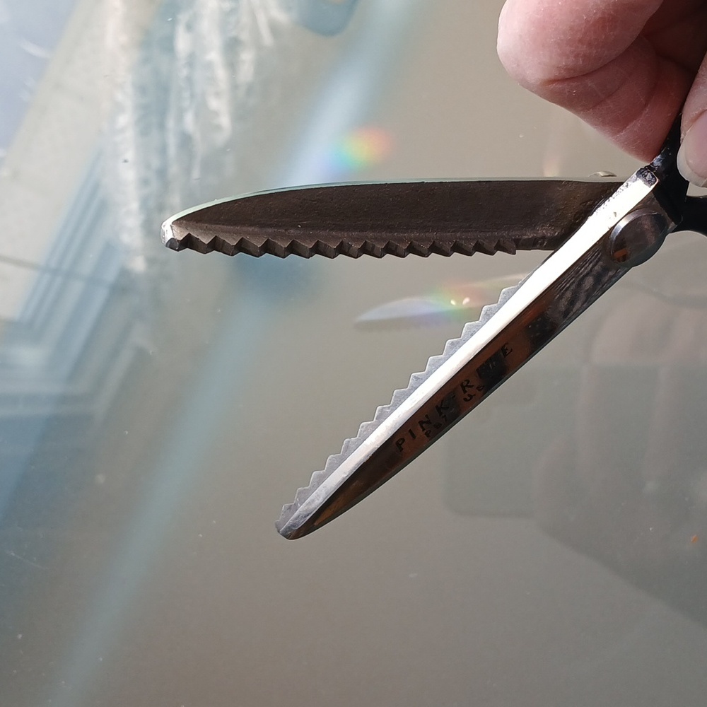 Pink Rite Pinking shears - Picture 2 of 4